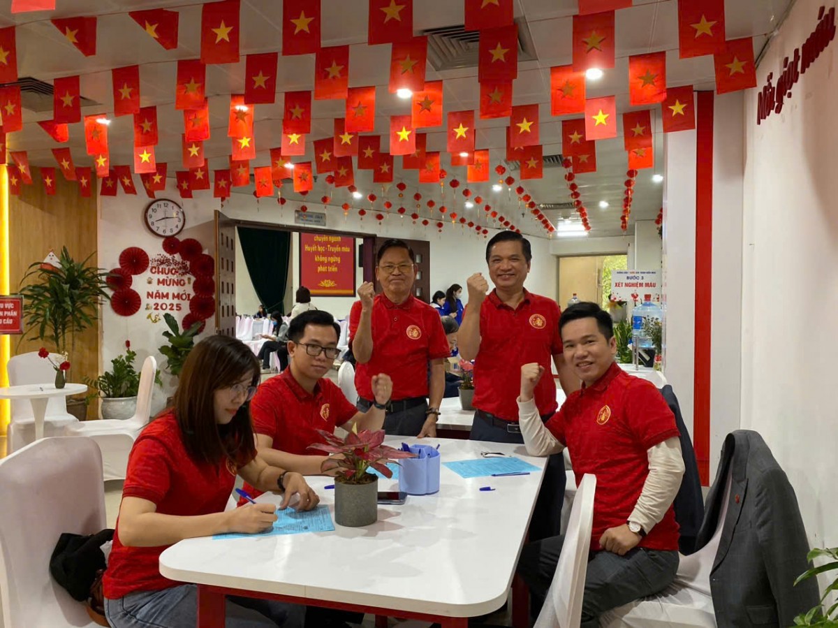 Chung tay hiến máu - trao yêu thương đến bệnh nhân khó khăn