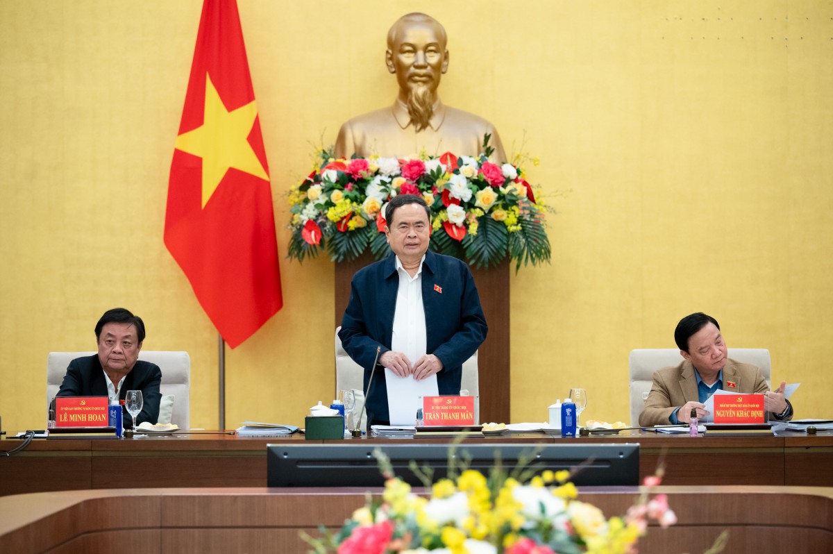 Chủ tịch Quốc hội Trần Thanh Mẫn chủ trì buổi làm việc của Ban Thường vụ Đảng uỷ Quốc hội