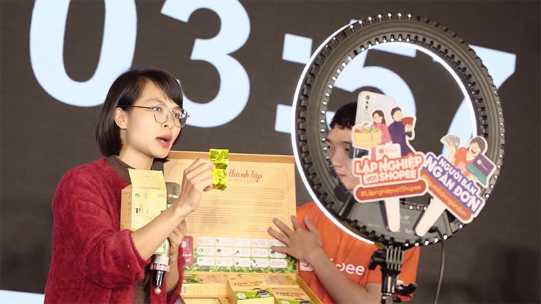 Shopee tôn vinh sản phẩm địa phương và xuất khẩu trực tuyến