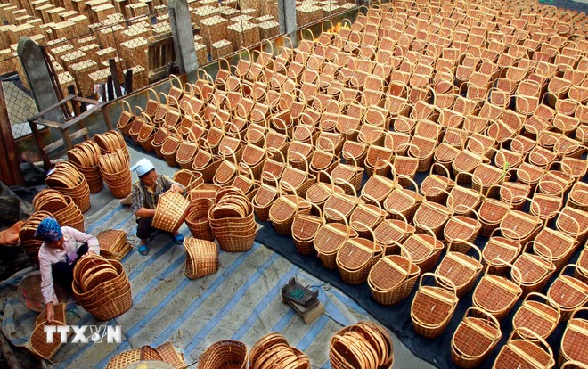 Phát triển kinh tế tư nhân - Đòn bẩy cho một Việt Nam thịnh vượng Phát triển kinh tế tư nhân - Đòn bẩy cho một Việt Nam thịnh vượng