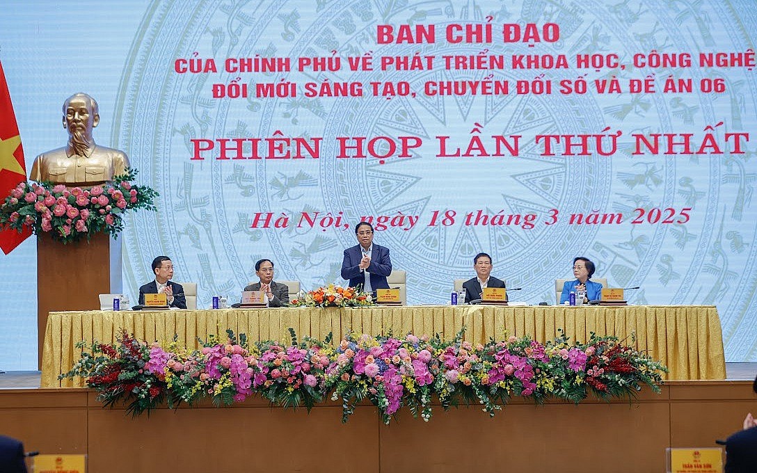 Chính phủ họp phiên thứ nhất Ban Chỉ đạo phát triển KHCN, Chính phủ họp phiên thứ nhất Ban Chỉ đạo phát triển KHCN,
