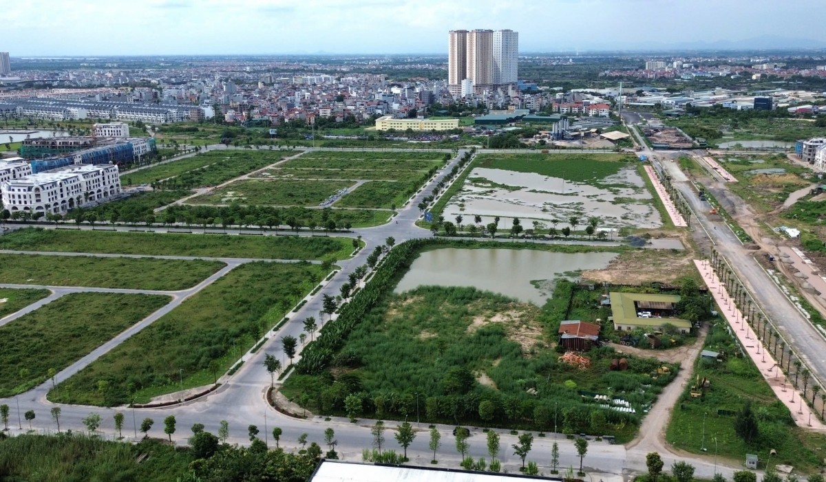 thị trường bất động sản xảy ra tình trạng quảng cáo sai sự thật về việc sáp nhập tỉnh thành để thu hút nhà đầu tư mua nhà đất. thị trường bất động sản xảy ra tình trạng quảng cáo sai sự thật về việc sáp nhập tỉnh thành để thu hút nhà đầu tư mua nhà đất.