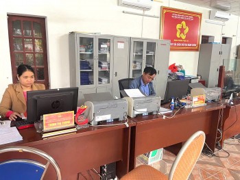 Sáp nhập tỉnh, xã, bỏ cấp huyện: Cán bộ cấp xã phải vừa 'hồng' vừa 'chuyên'