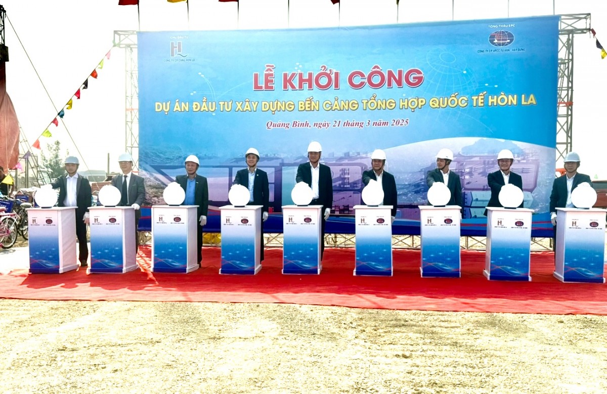 Khởi công Dự án Bến cảng tổng hợp quốc tế Hòn La