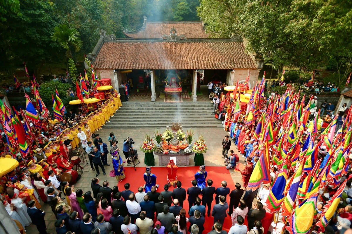 lễ hội đền bà triệu 2025