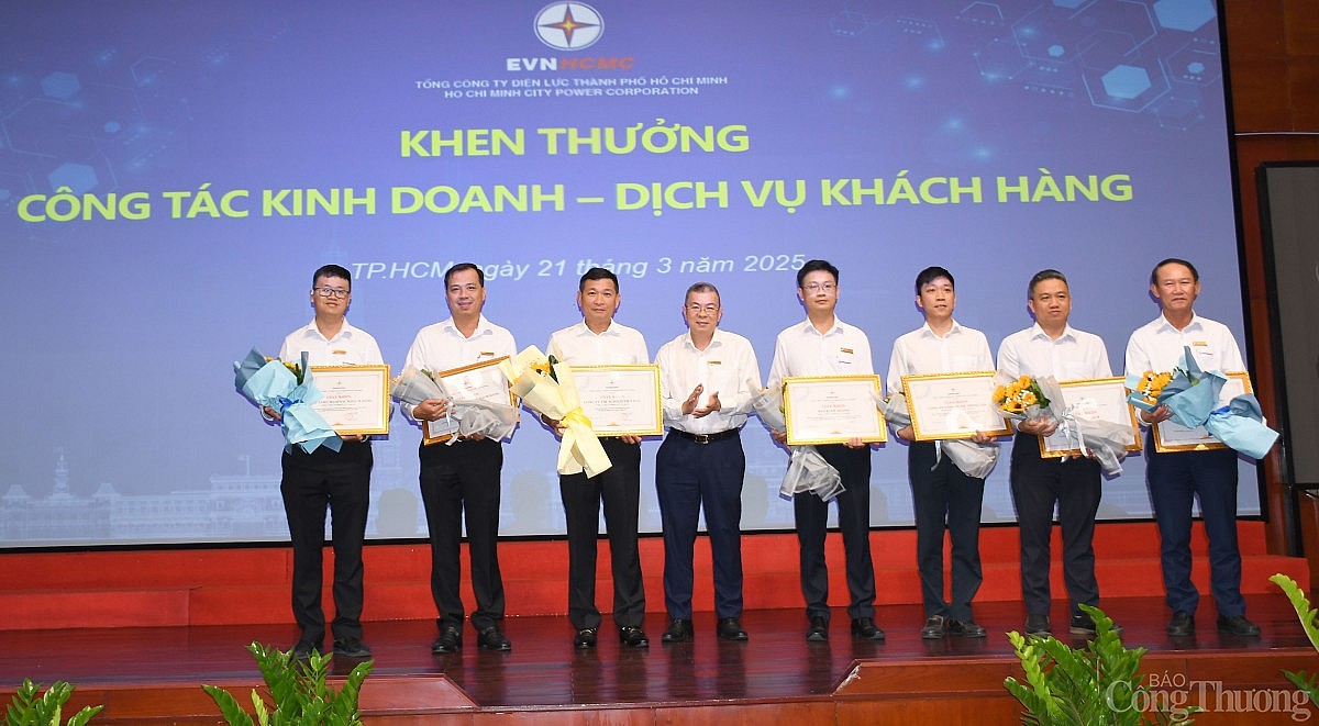 EVNHCMC quyết tâm cụ thể hóa Nghị quyết 57 Bộ Chính trị