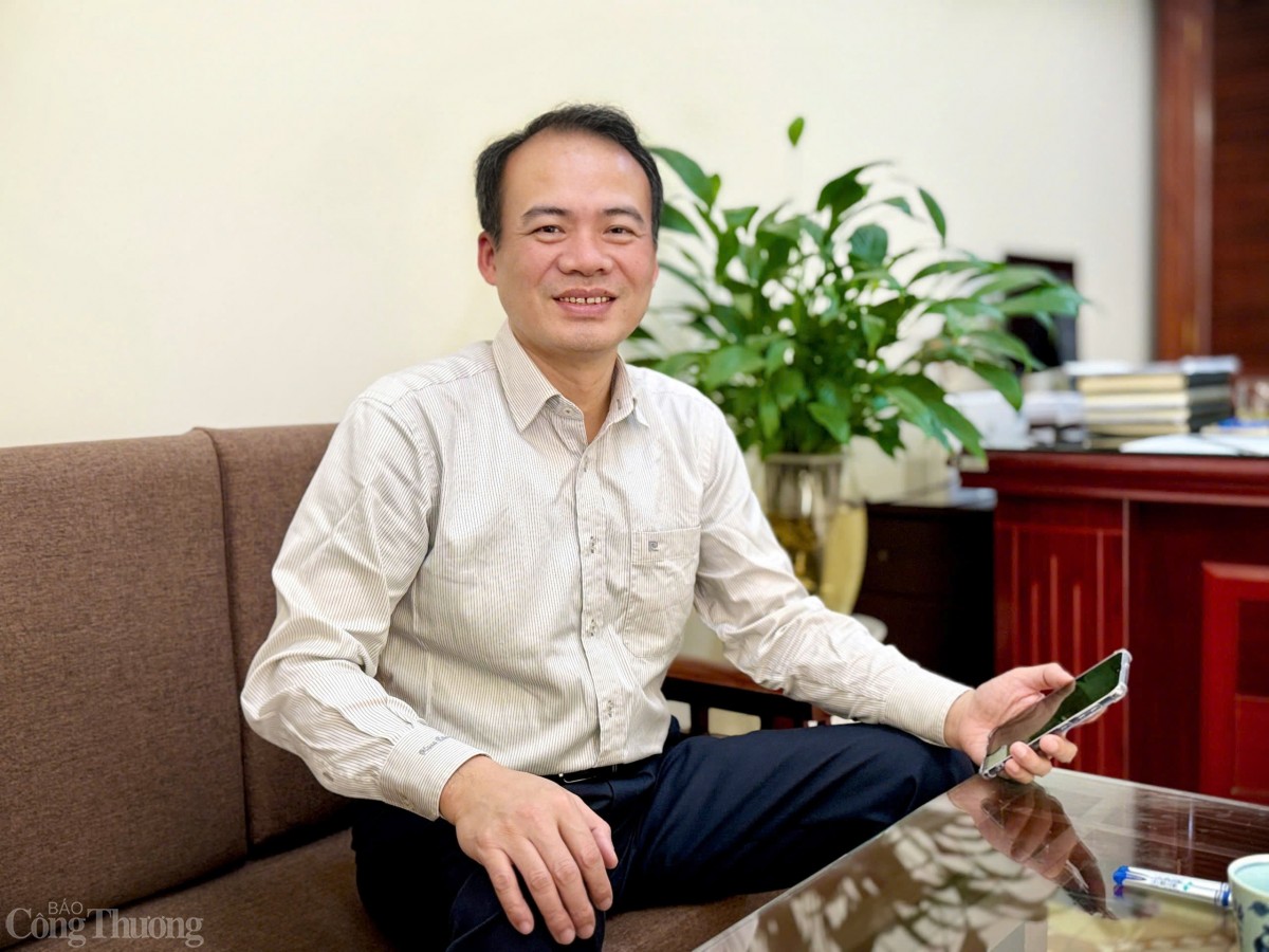 TS Thân Thanh Sơn - TP Đào Tạo TS Thân Thanh Sơn - TP Đào Tạo