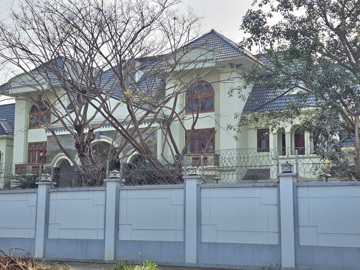 Toàn cảnh dinh thự của Hậu 'Pháo' và những bữa tiệc hối lộ triệu USD