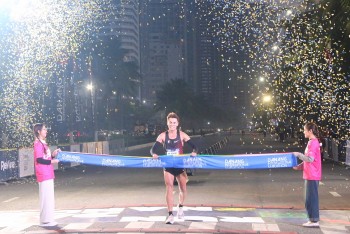 Hơn 7.000 vận động viên tranh tài tại Cuộc thi Marathon Quốc tế Đà Nẵng 2025