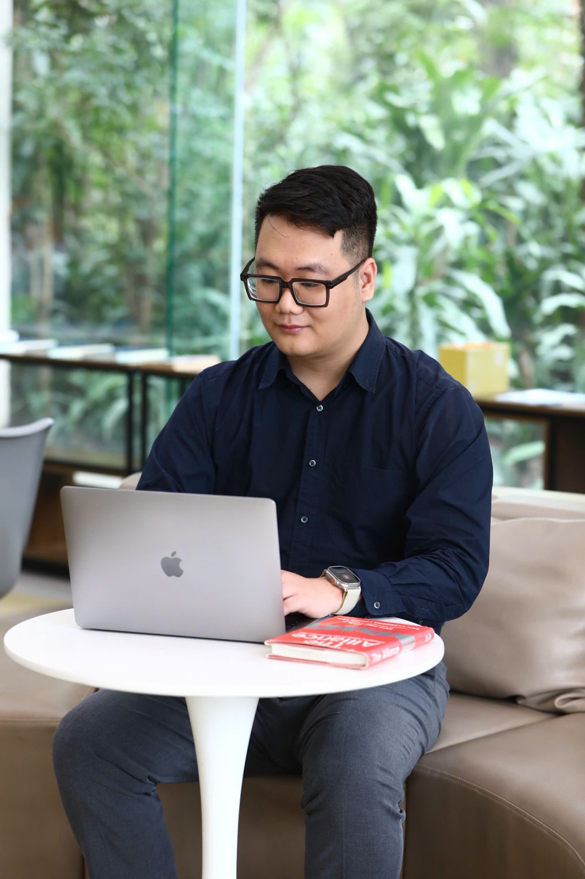 Hoàng Khắc Hiếu Hoàng Khắc Hiếu