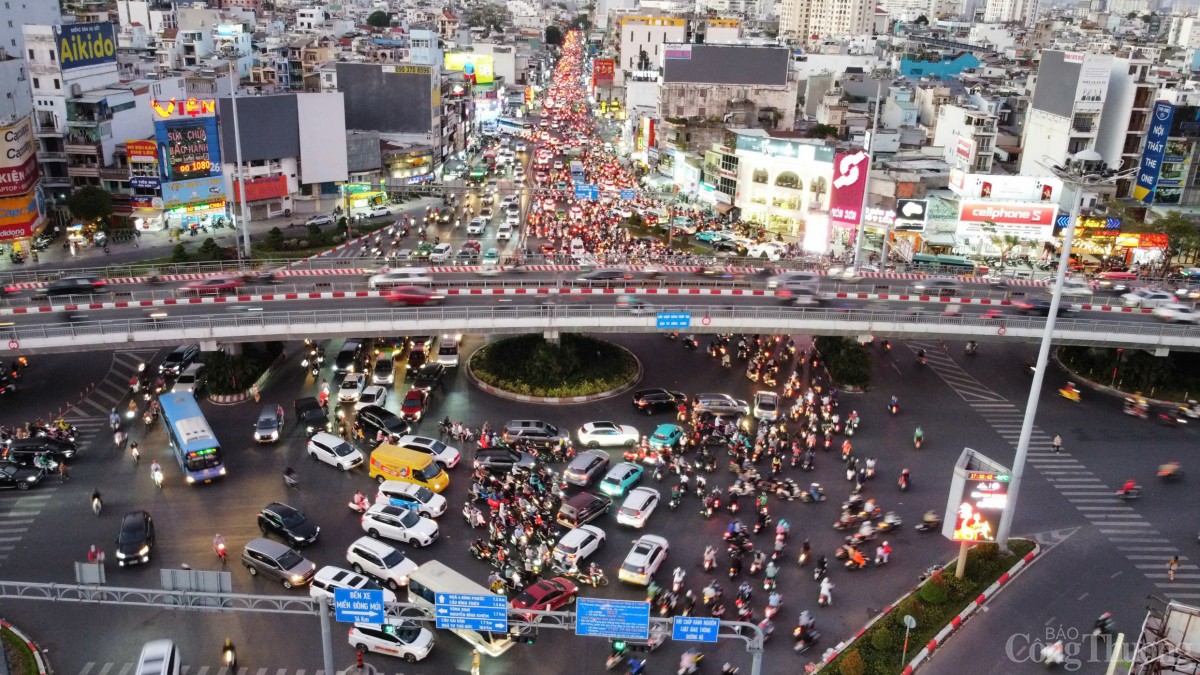 TP. HCM: Rót 8,5 tỷ USD, Hàng Xanh sẽ có diện mạo