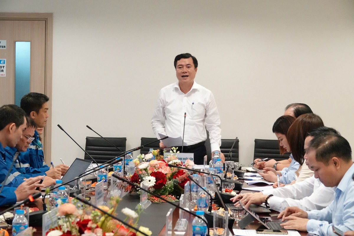 thứ trưởng nguyễn sinh nhật tân làm việc tại lọc hóa dầu nghi sơn thanh hóa thứ trưởng nguyễn sinh nhật tân làm việc tại lọc hóa dầu nghi sơn thanh hóa