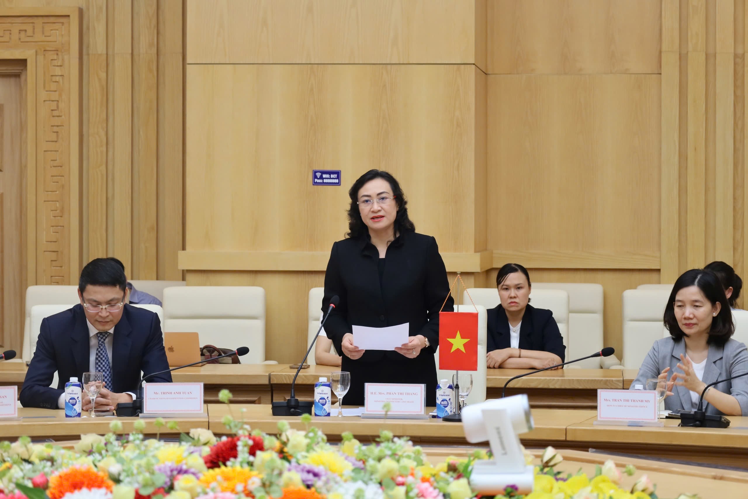 Việt Nam-Anh hợp tác nâng cao bảo vệ người tiêu dùng Việt Nam-Anh hợp tác nâng cao bảo vệ người tiêu dùng