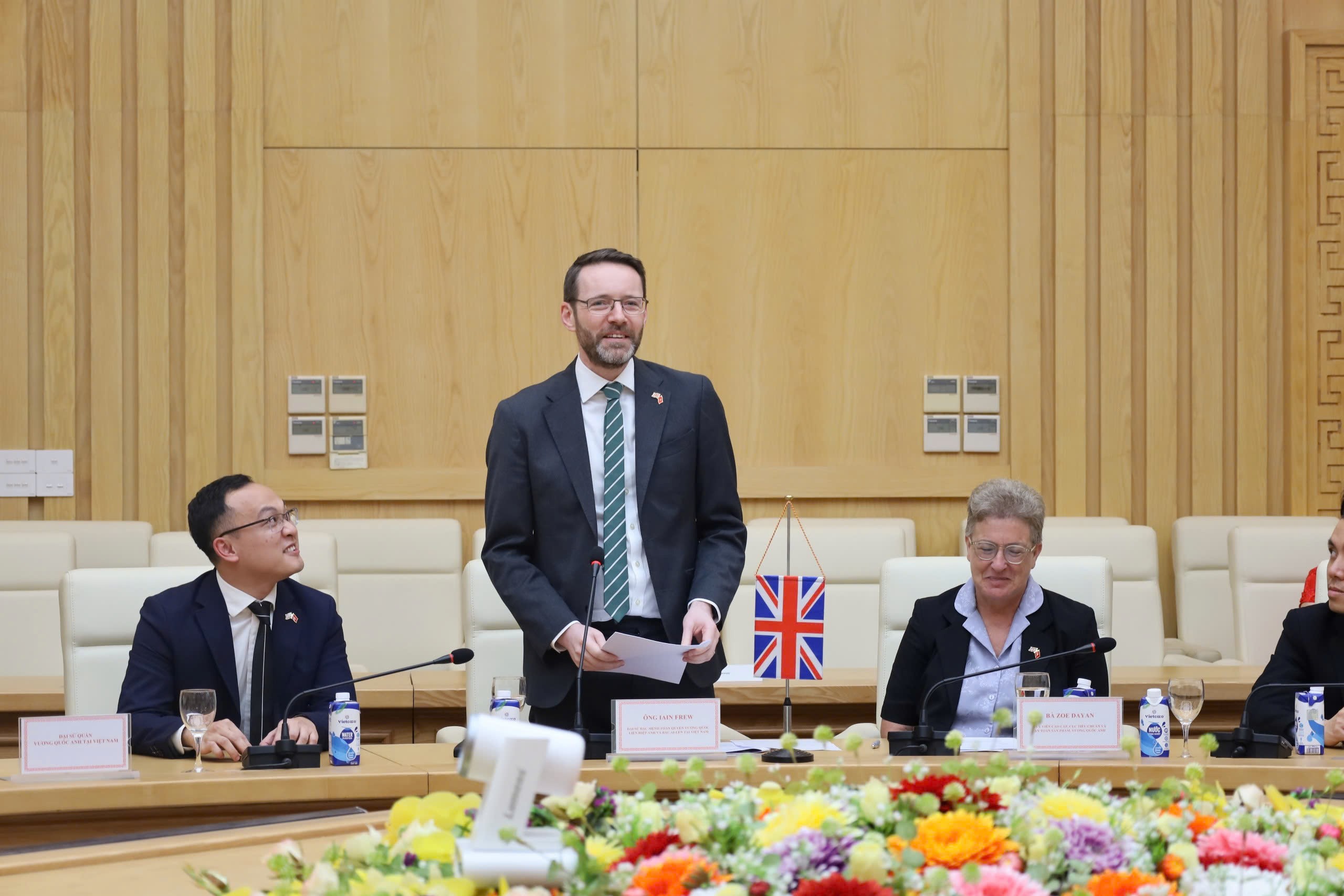 Việt Nam-Anh hợp tác nâng cao bảo vệ người tiêu dùng Việt Nam-Anh hợp tác nâng cao bảo vệ người tiêu dùng