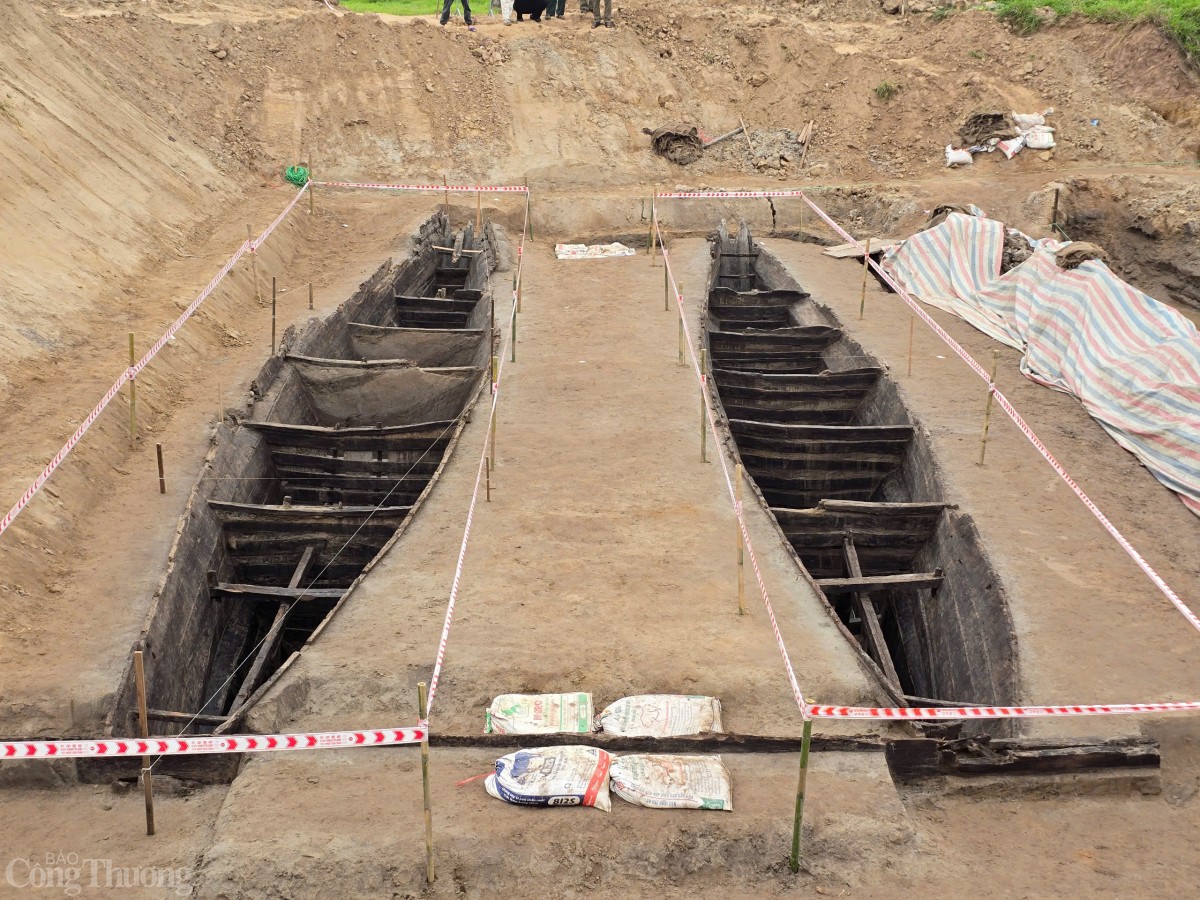 Nhà khoa học giải mã thuyền cổ ở Bắc Ninh Nhà khoa học giải mã thuyền cổ ở Bắc Ninh