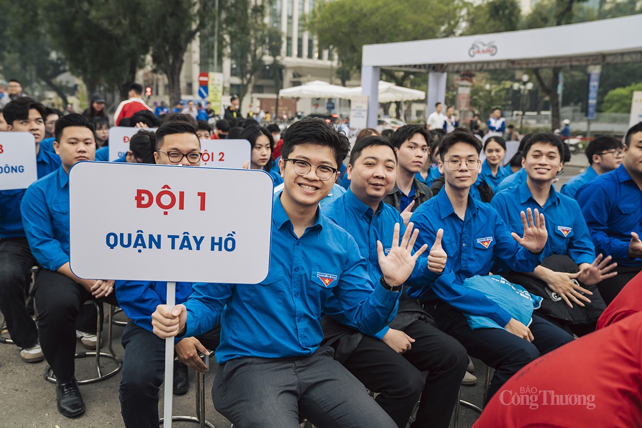 Xây dựng văn hóa giao thông từ tuổi trẻ