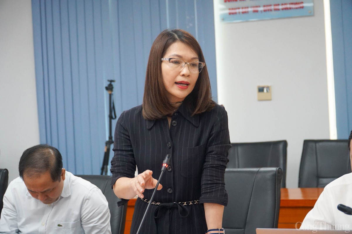 Bà Mai Thu Hiền – Phó Vụ trưởng Vụ Kế hoạch – Tài chính và quản lý doanh nghiệp Bà Mai Thu Hiền – Phó Vụ trưởng Vụ Kế hoạch – Tài chính và quản lý doanh nghiệp