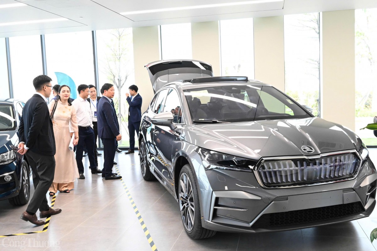 Công nghiệp hỗ trợ: Nhiều tập đoàn trở thành 'đầu tàu' dẫn Công nghiệp hỗ trợ: Nhiều tập đoàn trở thành 'đầu tàu' dẫn