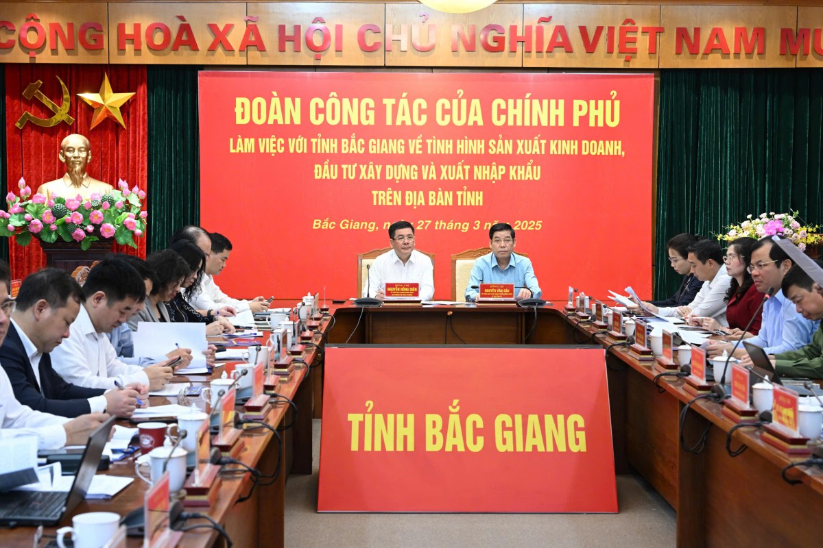 Toàn cảnh buổi làm việc của Đoàn công tác Chính phủ với tỉnh Bắc Giang