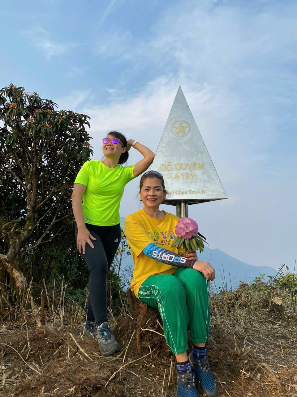 Lai Châu: Mùa hoa đỗ quyên khoe sắc Lai Châu: Mùa hoa đỗ quyên khoe sắc