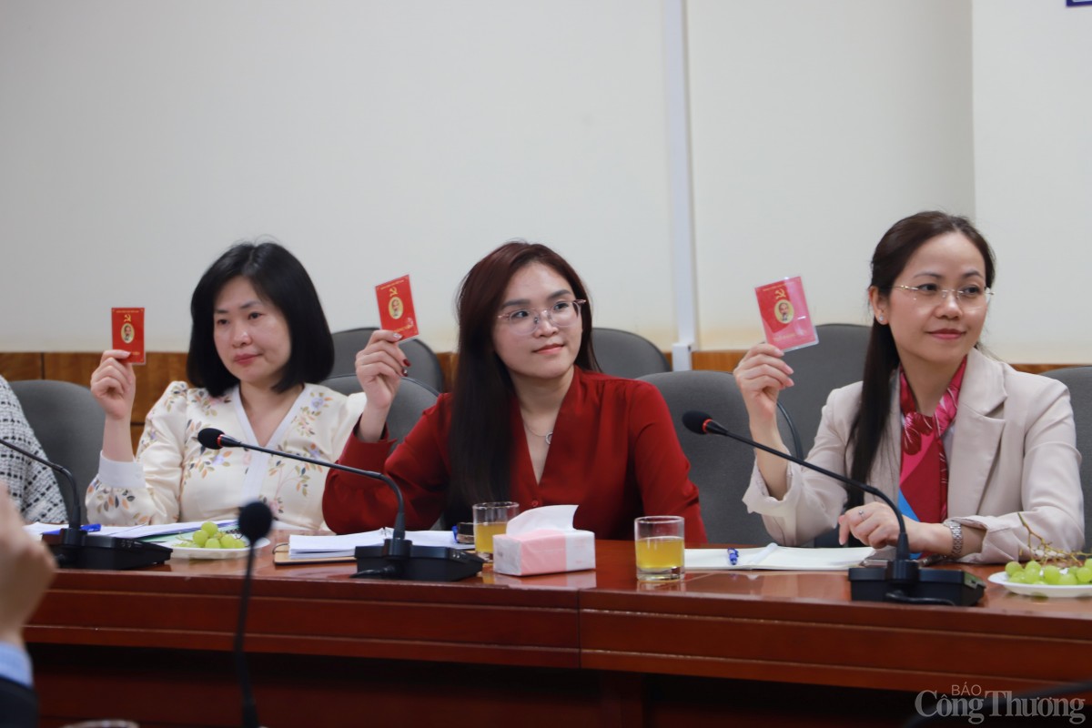 Chi bộ Vụ Chính sách thương mại đa biên