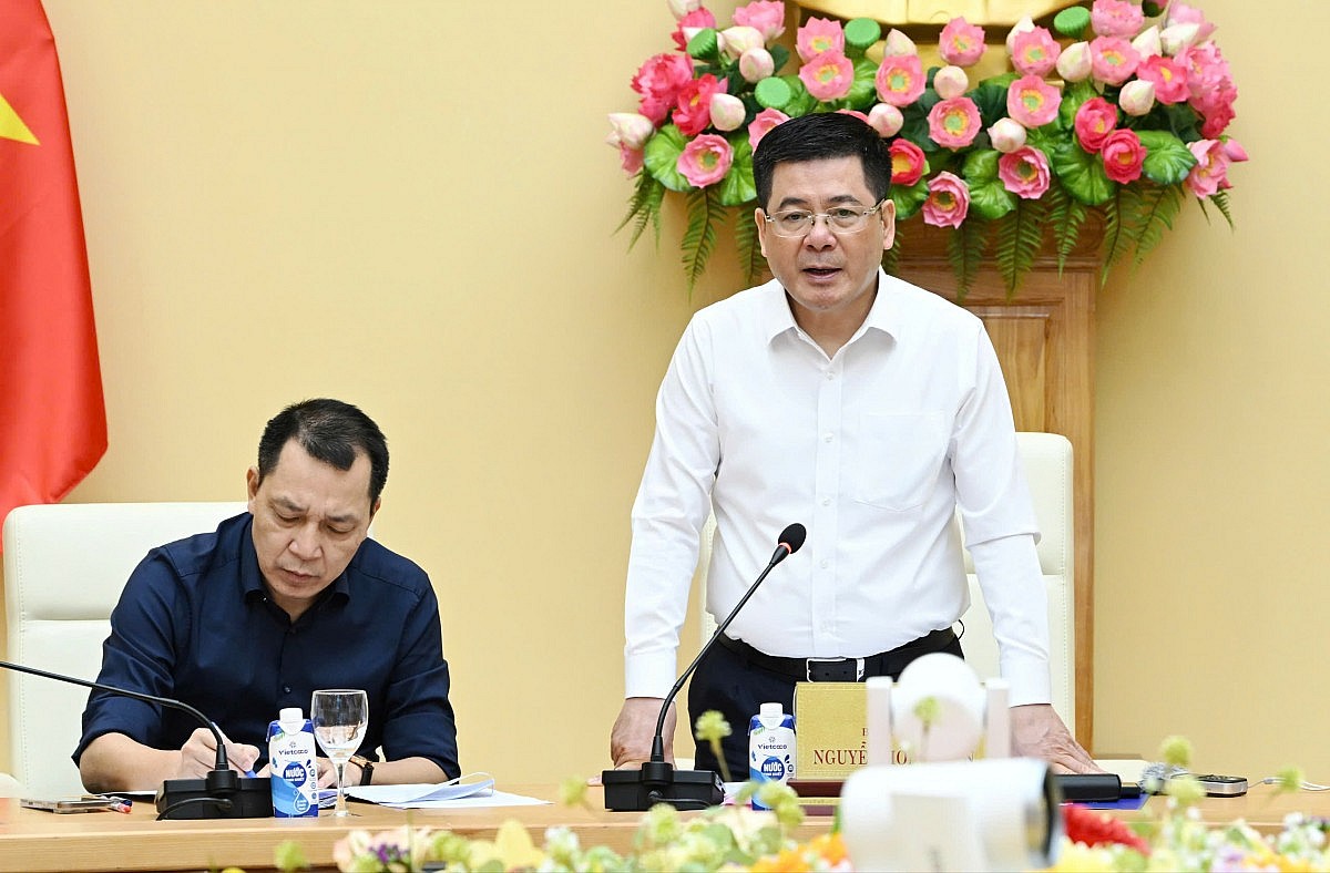 Bộ Công Thương họp tiến độ dự án 500kV Lào Cai-Vĩnh Yên Bộ Công Thương họp tiến độ dự án 500kV Lào Cai-Vĩnh Yên