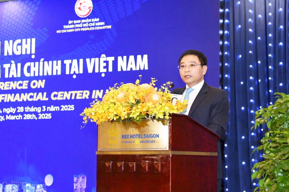 trung tâm tài chính