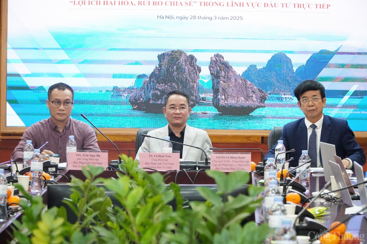 Đại diện Ban Tổ chức hội thảo. Đại diện Ban Tổ chức hội thảo.