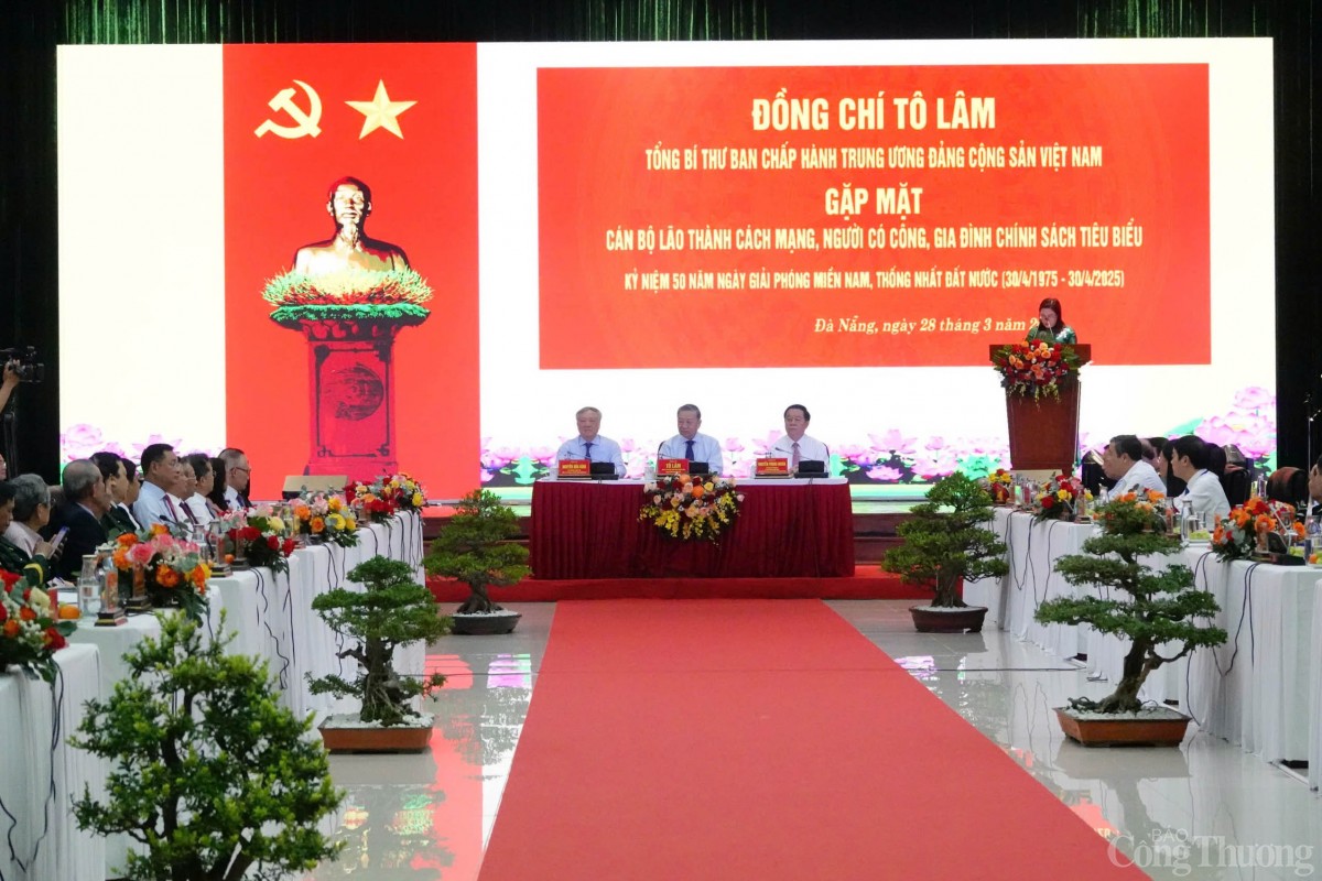 Tổng Bí thư Tô Lâm gặp mặt cán bộ lão thành Tổng Bí thư Tô Lâm gặp mặt cán bộ lão thành