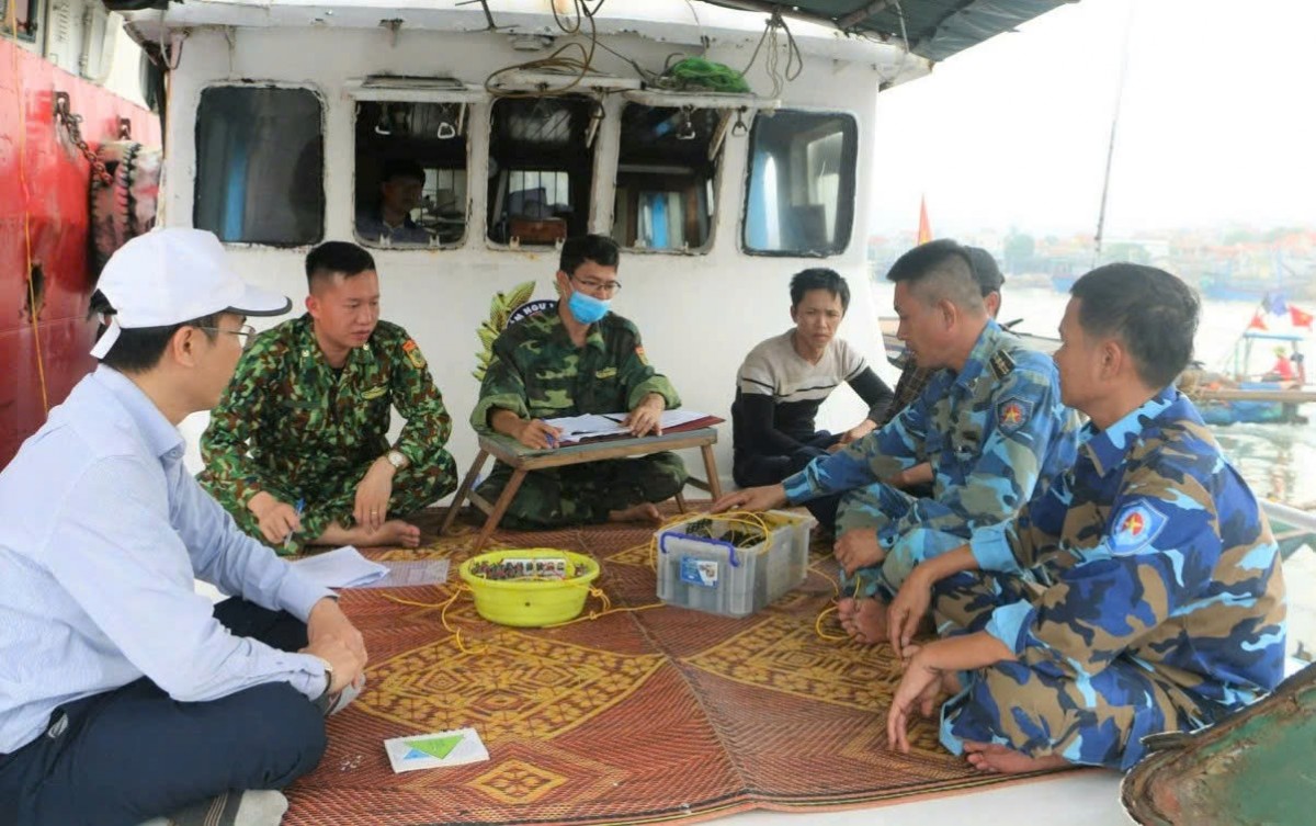 Nghệ An: Gian nan chống khai thác IUU Nghệ An: Gian nan chống khai thác IUU