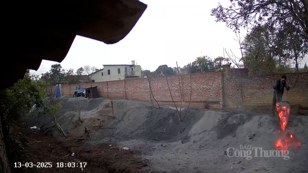 Làng đúc đồng Đại Bái: Khói độc, xỉ đồng ‘vây’ người dân