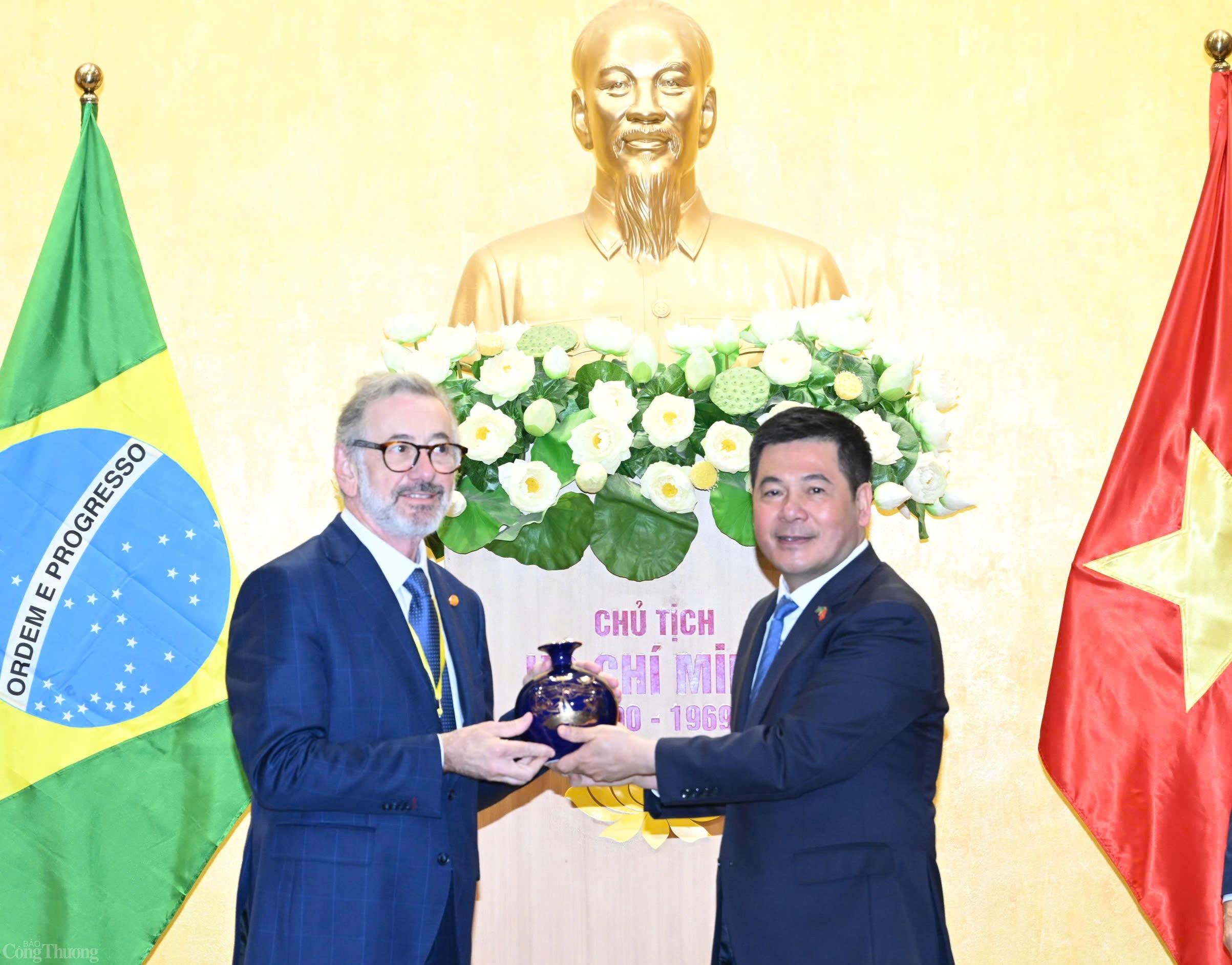 Bộ trưởng Nguyễn Hồng Diên đề nghị Brazil tăng cường hợp tác Bộ Công Thương