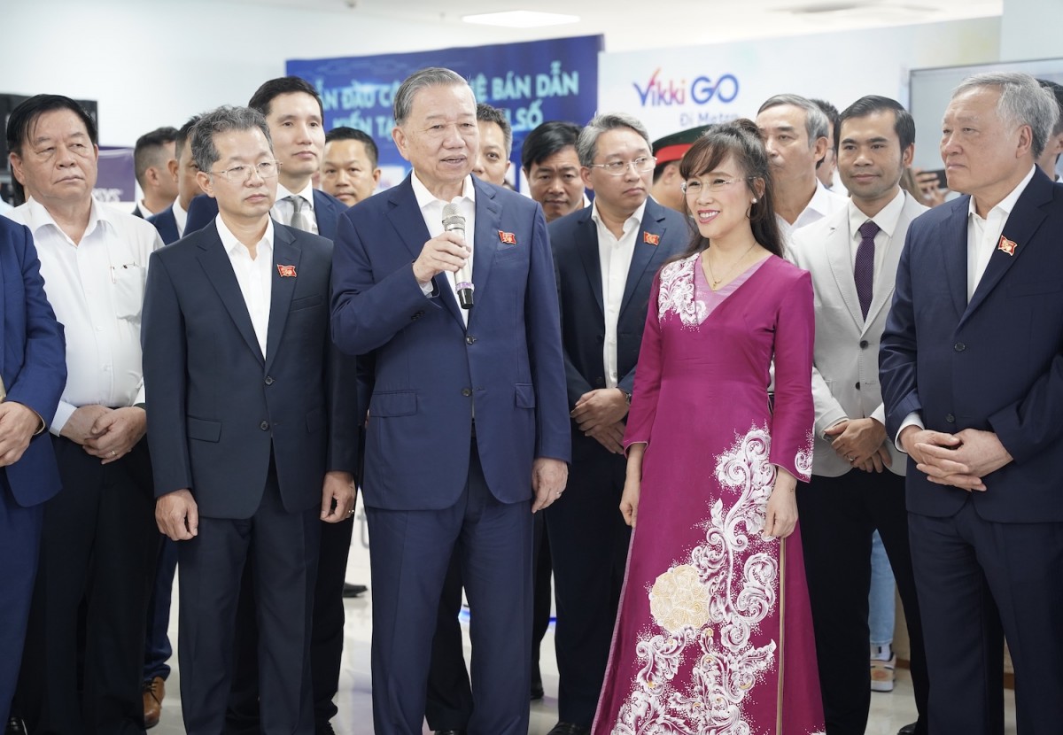 Tổng Bí Thư Tô Lâm cùng đoàn Đại biểu tại Lễ khai giảng khoá đào tạo đầu tiên của Đà Nẵng Tổng Bí Thư Tô Lâm cùng đoàn Đại biểu tại Lễ khai giảng khoá đào tạo đầu tiên của Đà Nẵng