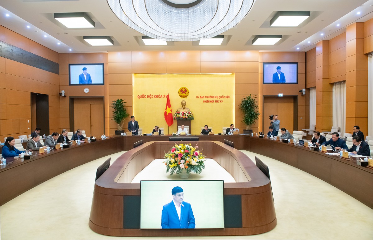 Ủy ban Thường vụ Quốc hội cho ý kiến về việc giải trình, tiếp thu, chỉnh lý dự thảo Luật Thuế tiêu thụ đặc biệt (sửa đổi) Ủy ban Thường vụ Quốc hội cho ý kiến về việc giải trình, tiếp thu, chỉnh lý dự thảo Luật Thuế tiêu thụ đặc biệt (sửa đổi)