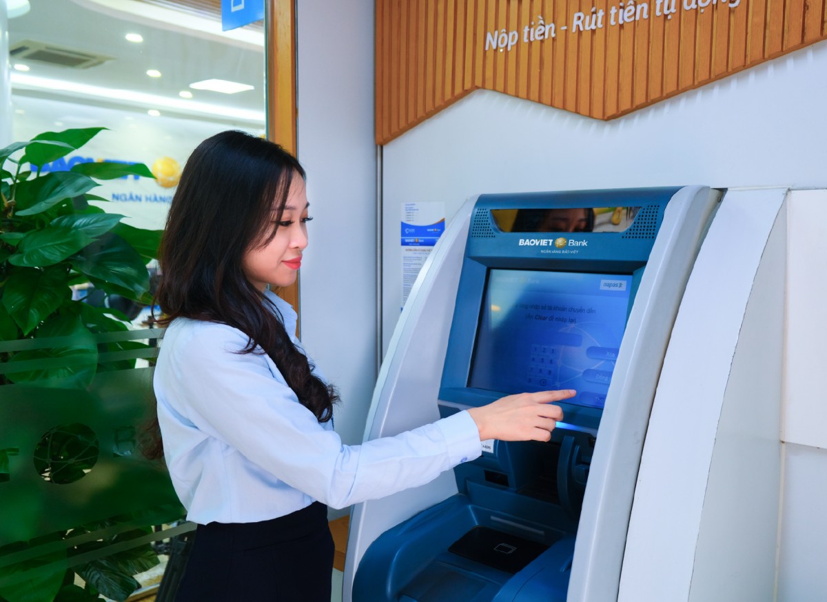 BAOVIET Bank: Tiếp tục chuyển đổi số, phát huy thế mạnh của hệ sinh thái Bảo Việt BAOVIET Bank: Tiếp tục chuyển đổi số, phát huy thế mạnh của hệ sinh thái Bảo Việt