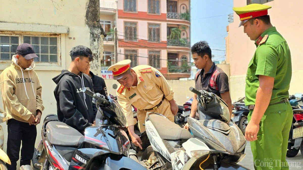 Giao xe cho con khi chưa đủ tuổi: Thương sai, hại lớn