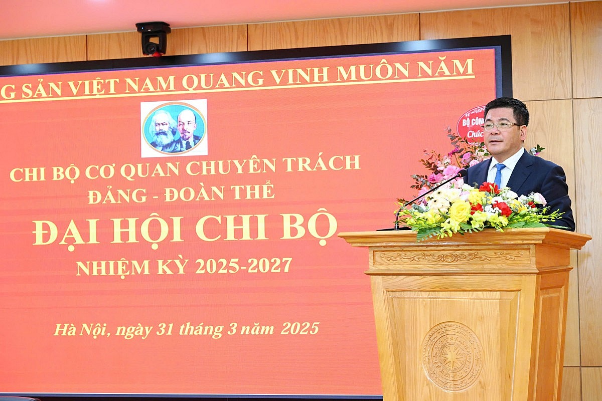 Dấu ấn nhiệm kỳ của Chi bộ cơ quan Đảng- Đoàn thể Bộ Công Thương Dấu ấn nhiệm kỳ của Chi bộ cơ quan Đảng- Đoàn thể Bộ Công Thương