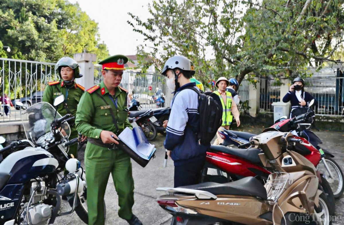 Giao xe cho con khi chưa đủ tuổi: Thương sai, hại lớn