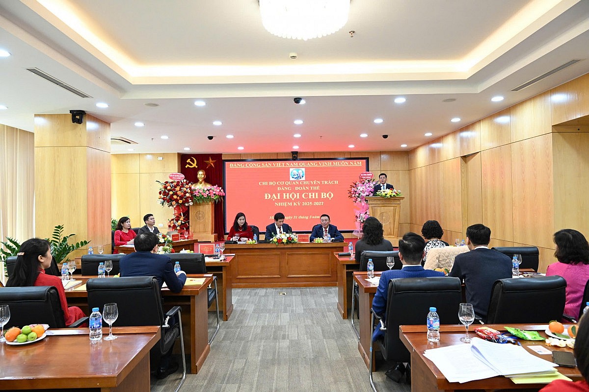 Dấu ấn nhiệm kỳ của Chi bộ cơ quan Đảng- Đoàn thể Bộ Công Thương Dấu ấn nhiệm kỳ của Chi bộ cơ quan Đảng- Đoàn thể Bộ Công Thương