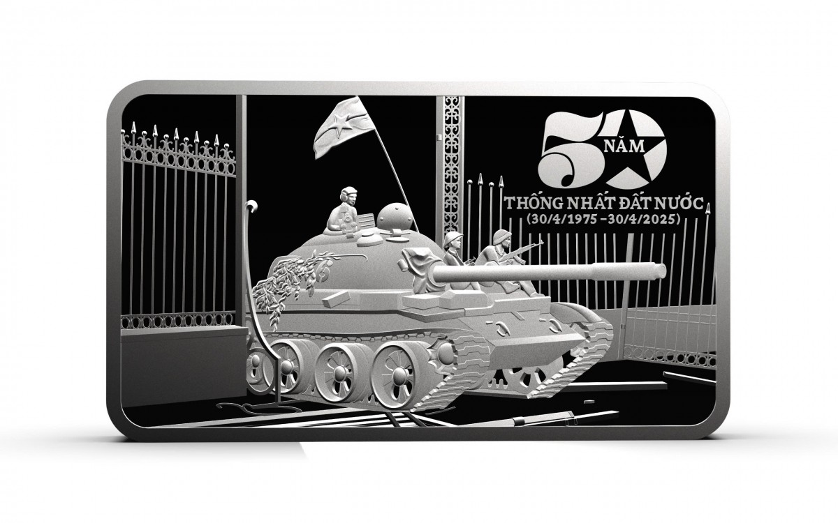 Vàng bạc đá quý Phú Quý ra mắt sản phẩm bạc thỏi '50 năm Thống nhất đất nước'