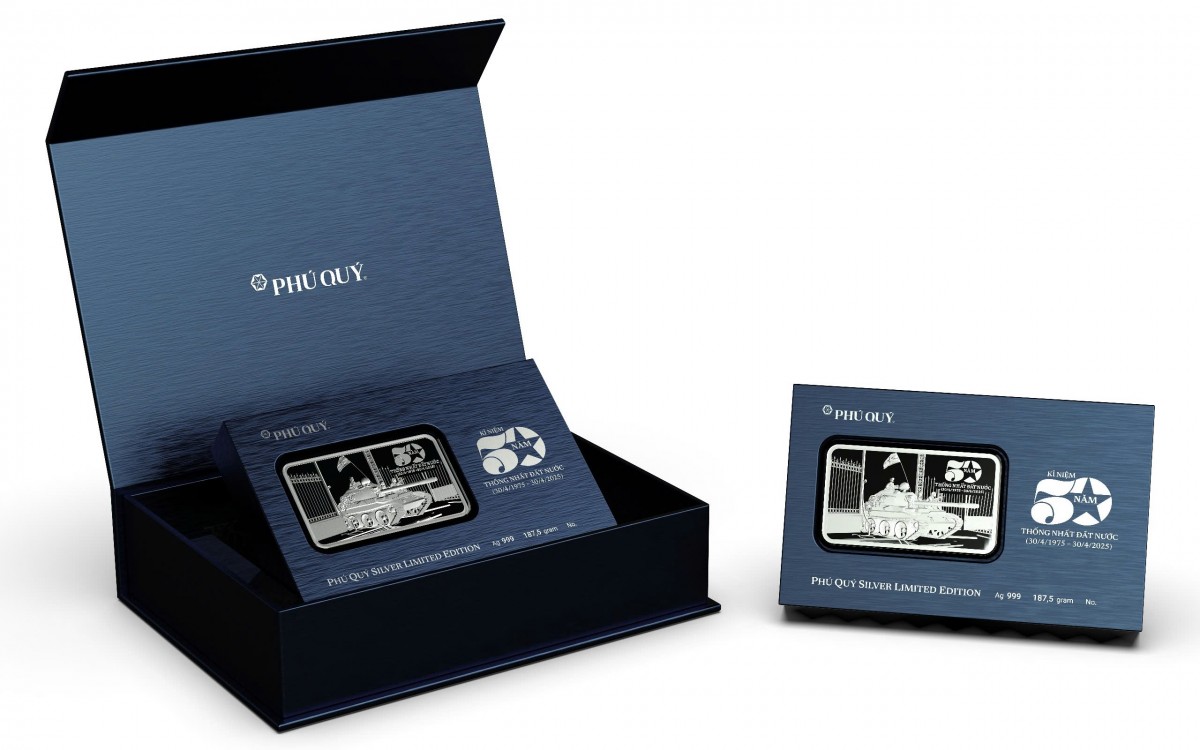 Vàng bạc đá quý Phú Quý ra mắt sản phẩm bạc thỏi '50 năm Thống nhất đất nước'