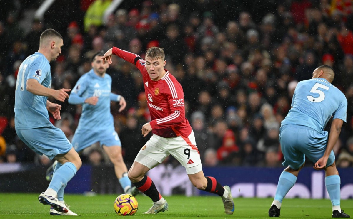 Lịch thi đấu bóng đá ngày 1/4: Nottingham Forest đấu với MU