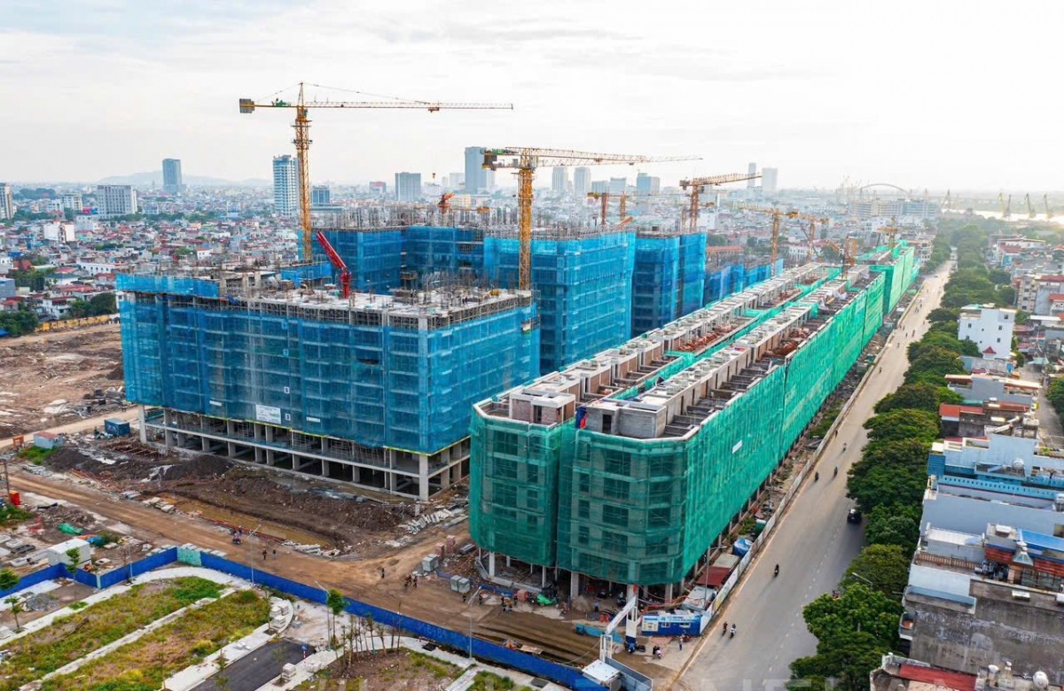 Một dự án nhà cao tầng đang trong quá trình thi công. Ảnh minh họa Một dự án nhà cao tầng đang trong quá trình thi công. Ảnh minh họa