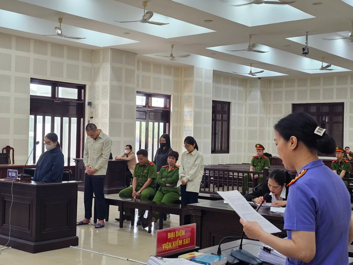 bác sĩ trung quốc bác sĩ trung quốc