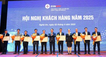 Điện lực Nghệ An đồng hành cùng doanh nghiệp