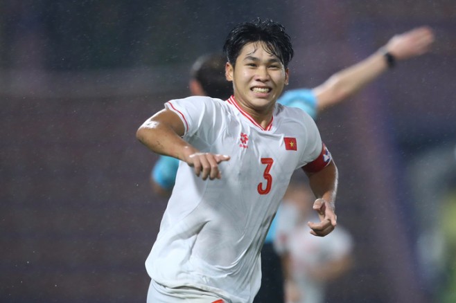 Lộ diện cầu thủ U17 Việt Nam được AFC ngợi khen Lộ diện cầu thủ U17 Việt Nam được AFC ngợi khen