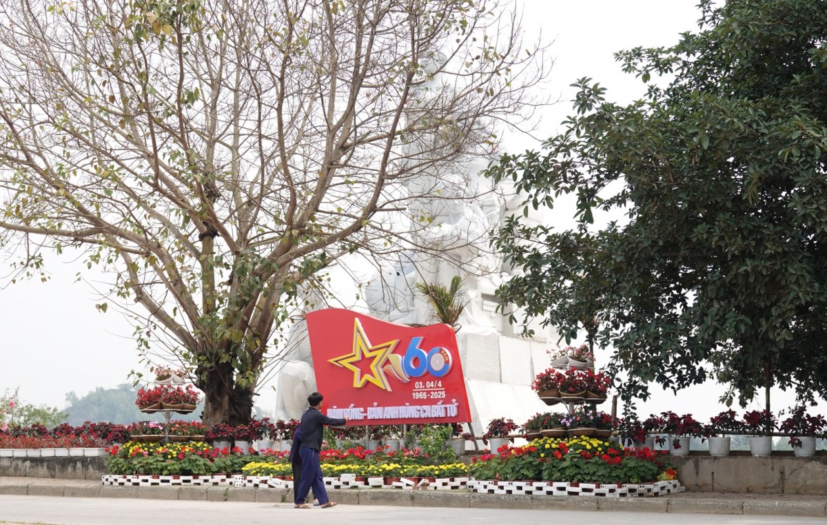 khu tưởng niệm công trường đê sông mã hàm rồng thanh hóa