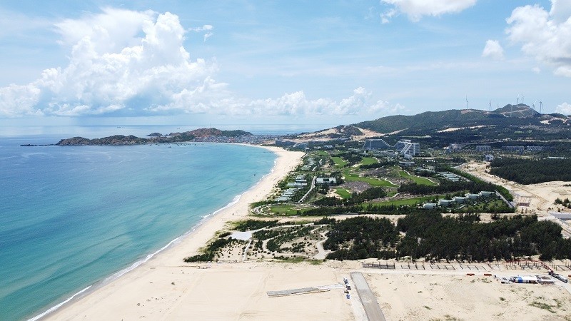 Khu vực ven biển Khu kinh tế Nhơn Hội. Ảnh: Nguyễn Toàn Khu vực ven biển Khu kinh tế Nhơn Hội. Ảnh: Nguyễn Toàn