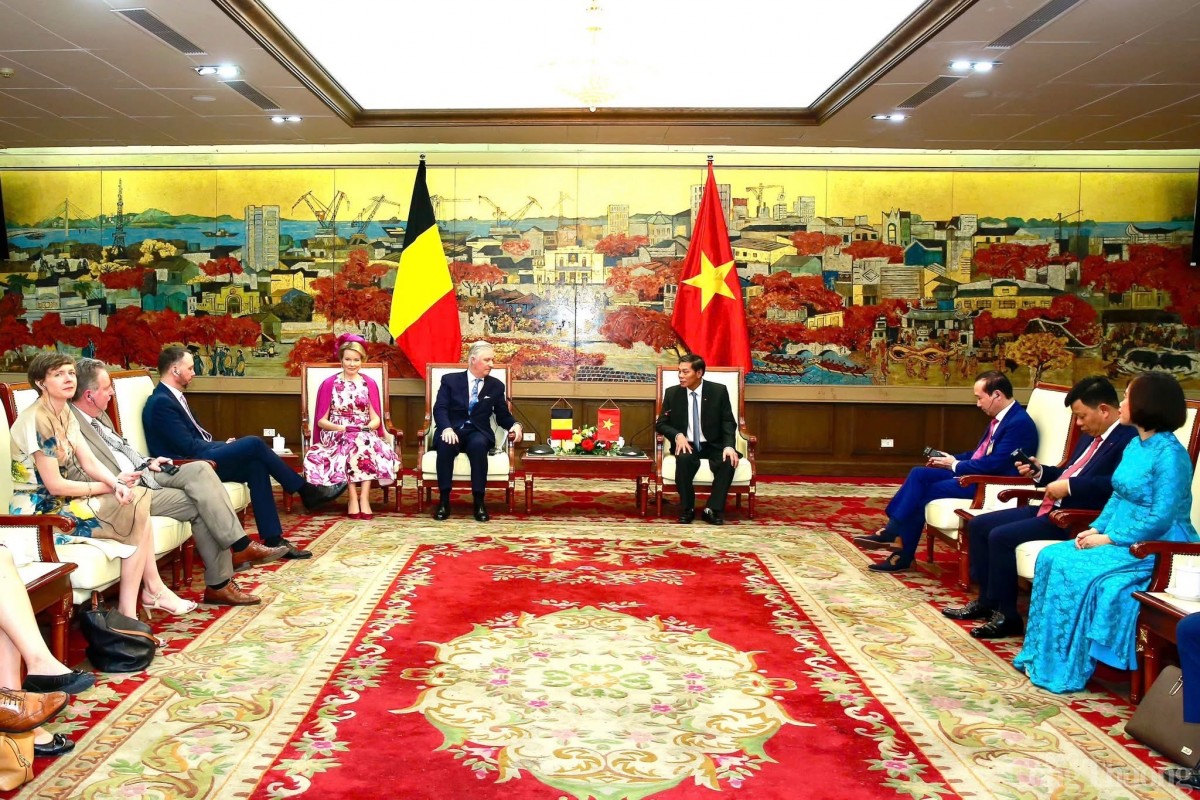 Hải Phòng: Tiếp đón Nhà vua Vương quốc Bỉ và Hoàng hậu Hải Phòng: Tiếp đón Nhà vua Vương quốc Bỉ và Hoàng hậu
