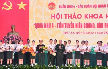 Quân và dân Quân khu 4: Những trang vàng chói lọi